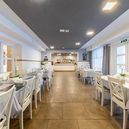 호텔 Stara Stolowka 브제크 돌니